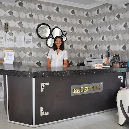 호텔 Beach Prenses *