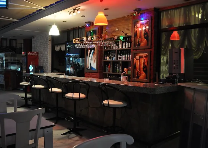 ホテル Beach Prenses クシャダス